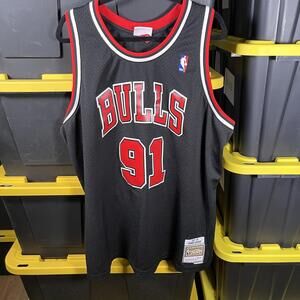 Mitchell & Ness Chicago Bulls Jersey Mens Size 3XL Dennis Rodman 91